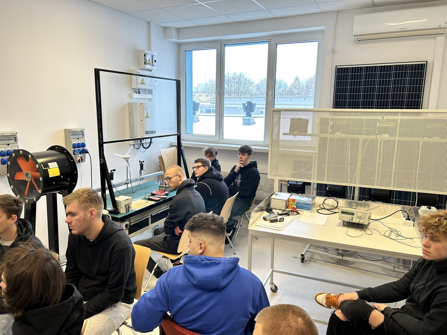 Zajęcia laboratoryjne dla klas technicznych Zespołu Szkół Technicznych w Rzeszowie